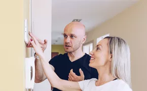 Ev Güvenliği Eğitimi: Bilinçli ve Güvende Olmak Ev Güvenliği Eğitimi: Bilinçli ve Güvende Olmak